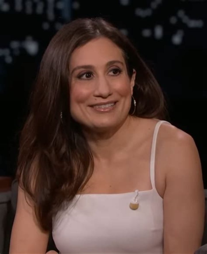 Discovering Lucy DeVito's Height: A Look at Public Interest