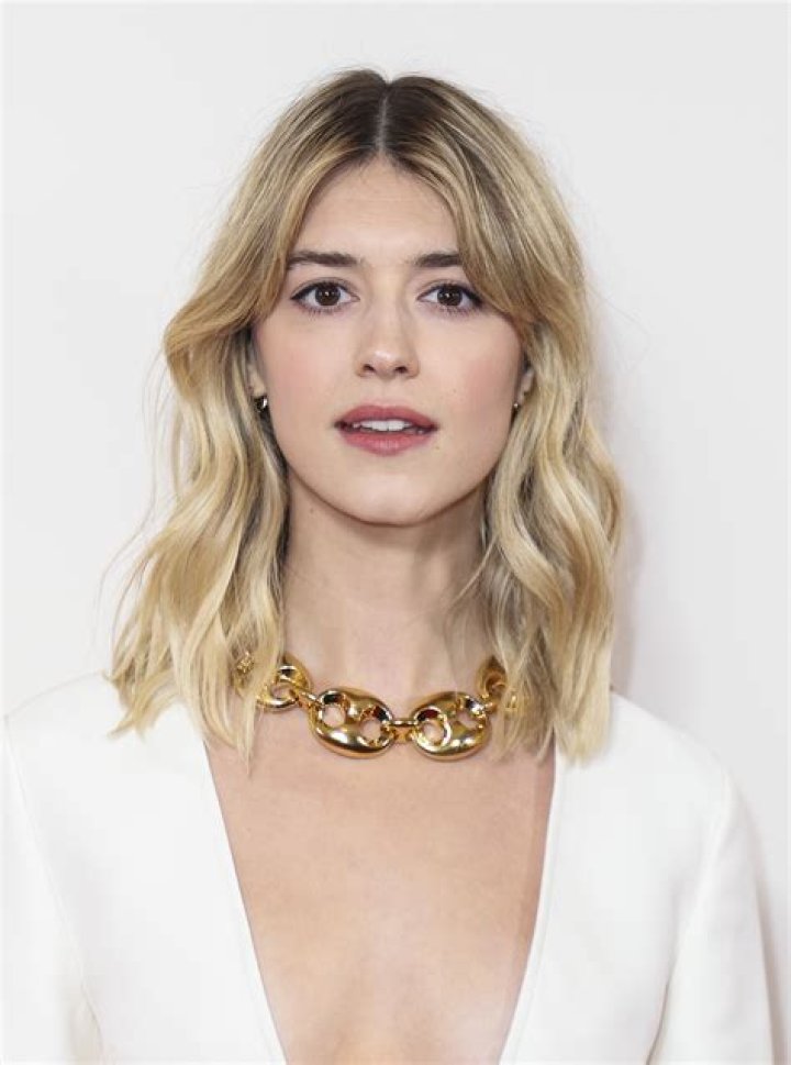 Is Daisy Edgar-Jones Married? Unpacking Her Relationship Status