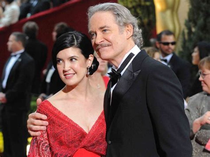 Kevin Kline Age: Uncovering the Years of a Stage and Screen Icon
