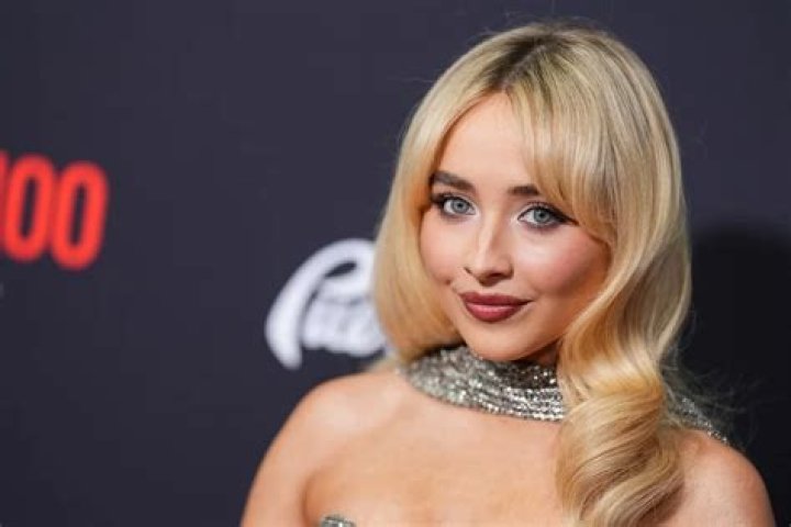 Sabrina Carpenter Height and Weight: What You Want to Know About Her Physique