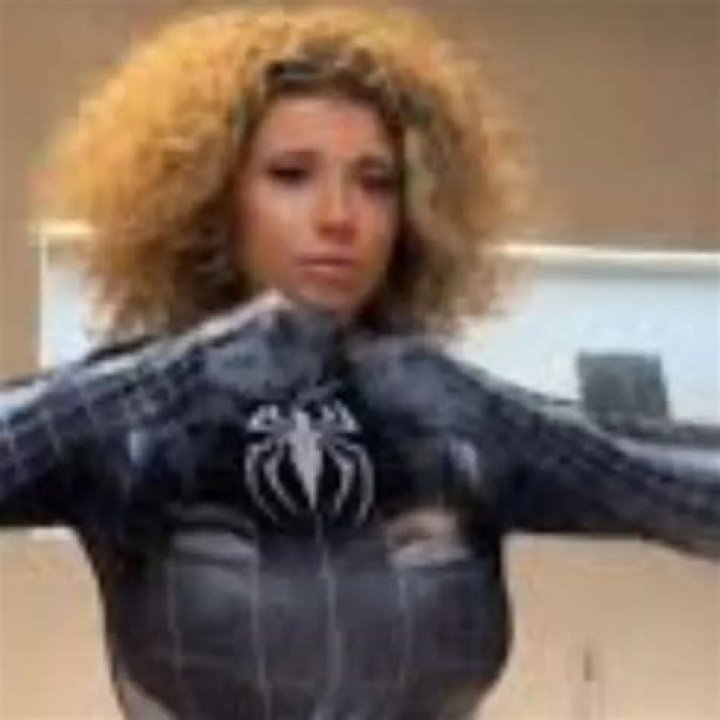 Unpacking the Yololary Spiderman Suit Video on Erome: A Look at Online Content and Creator Privacy